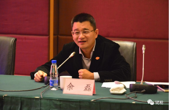 新华基金的糗事，天风证券的没落和当代系的黄昏